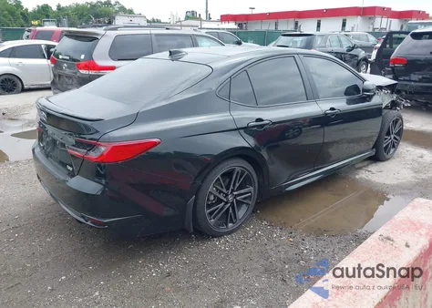 2025 Toyota Camry Xse z USA, uszkodzony, nr VIN 4T1DAACK9SU027223